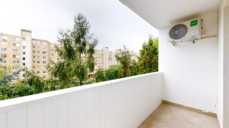 Sofijská - krásny 2 izb. byt, kompletná rekonštrukcia, 39 m2, loggia