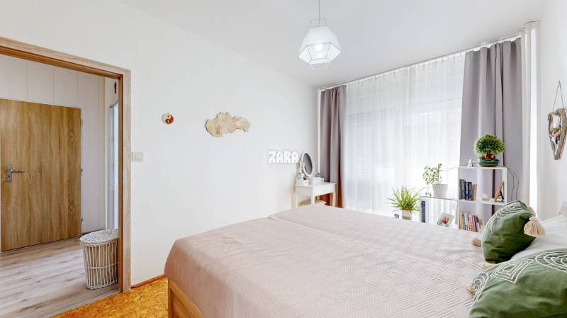 Čínska ul.: pekný 3 izb. byt OV, po rekonštrukcii, 61 m² + loggia