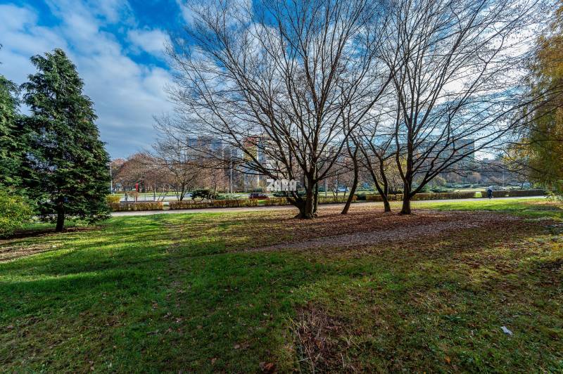 Západ - Trieda SNP - krásny 2 izb, byt 54 m2 + LOGGIA. Komp. rekonštr.