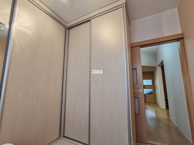 Sečovce - ul. SNP,  3. izb. byt, 48 m2 + loggia, po rekonštrukcii