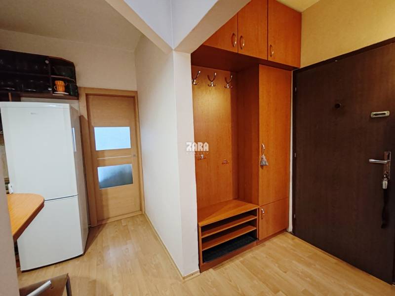 Sečovce - ul. SNP,  3. izb. byt, 48 m2 + loggia, po rekonštrukcii