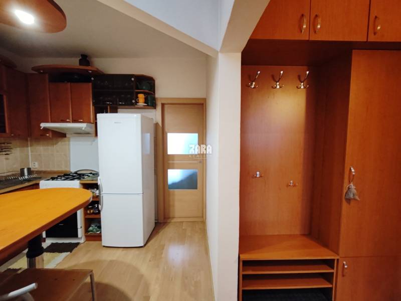 Sečovce - ul. SNP,  3. izb. byt, 48 m2 + loggia, po rekonštrukcii