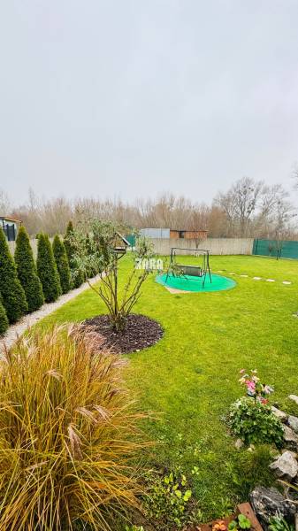 Košice okolie, Košicka Polianka. 4.izb. RD + terasa, pozemok 710 m2