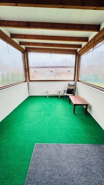 Terasa s výstupom z obývacej izby