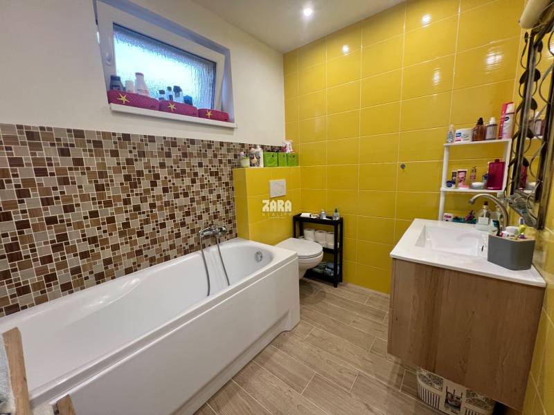 Košice okolie, Košicka Polianka. 4.izb. RD + terasa, pozemok 710 m2