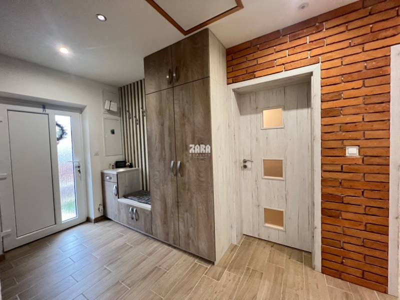 Košice okolie, Košicka Polianka. 4.izb. RD + terasa, pozemok 710 m2