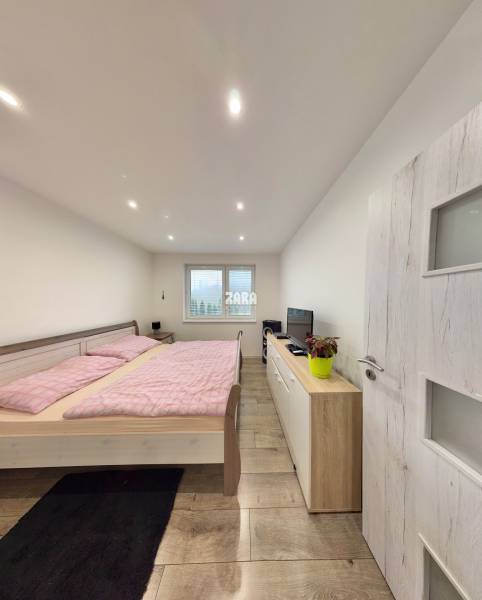 Košice okolie, Košicka Polianka. 4.izb. RD + terasa, pozemok 710 m2