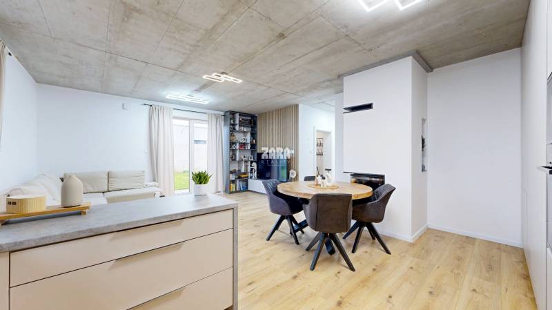 CESTICE: Atraktívna 4 i. NOVOSTAVBA- RD, moderný interiér,veľká terasa