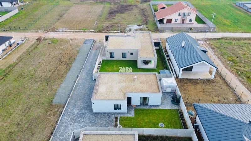 CESTICE: Atraktívna 4 i. NOVOSTAVBA- RD, moderný interiér,veľká terasa