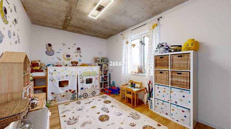 CESTICE: Atraktívna 4 i. NOVOSTAVBA- RD, moderný interiér,veľká terasa