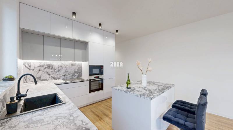 NOVÁČANY: 4 izb. NOVOSTAVBA. Moderná architektúra. 956 m2. 