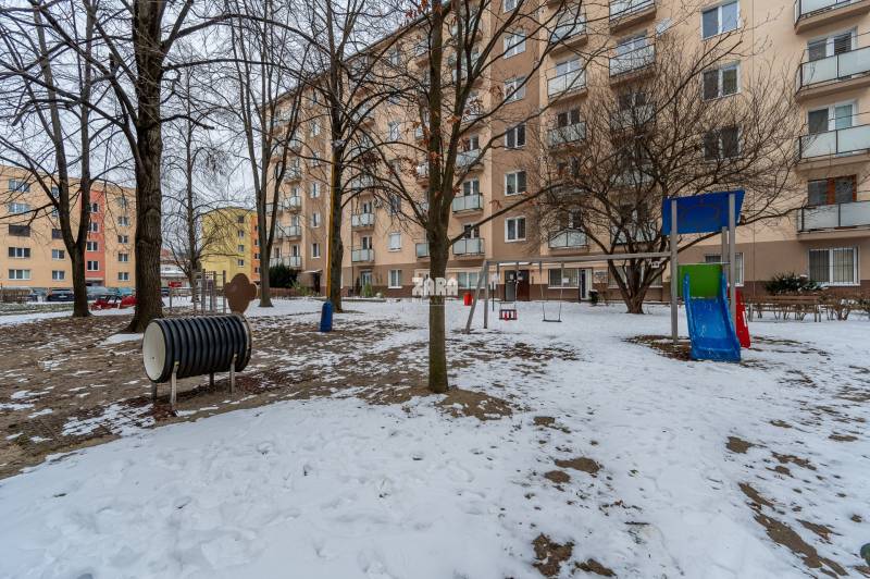 SEVER - Národná trieda, 3 izb.TEHLOVÝ byt 64 m2 + balkón REKONŠTRUKCIA