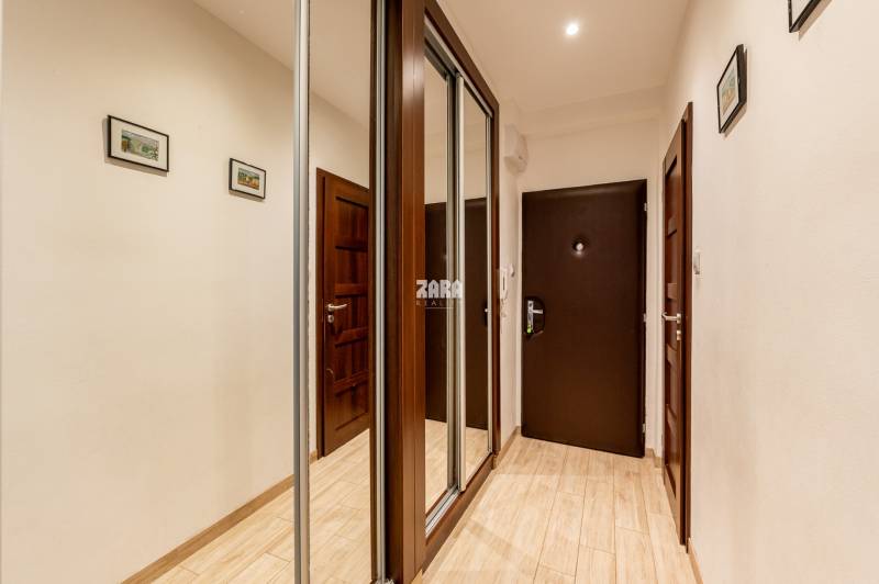 SEVER - Národná trieda, 3 izb.TEHLOVÝ byt 64 m2 + balkón REKONŠTRUKCIA