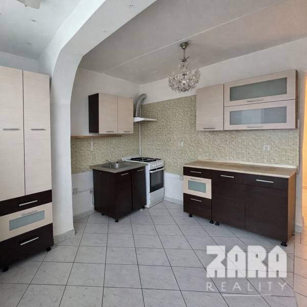 kuchaňa so zrušenou loggiou