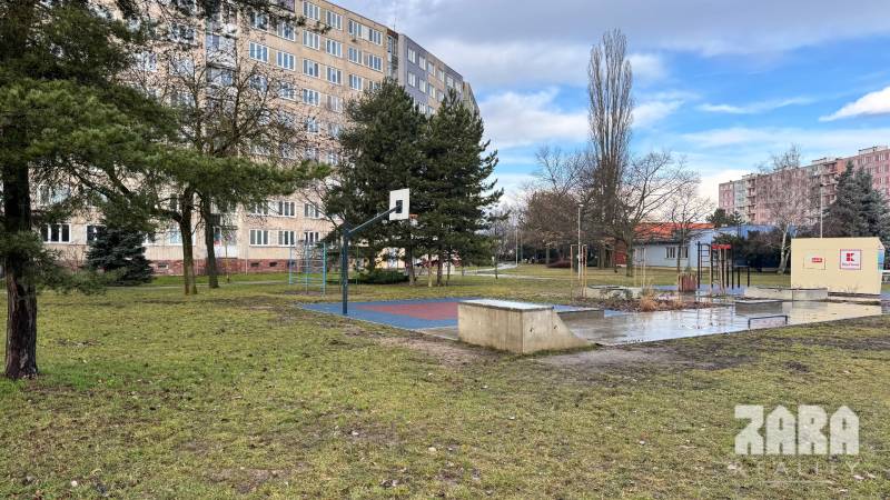 MIŠKOVECKA - Košice_Juh. 3 izbový byt 67 m2 + loggia. Čiastoč. rek.