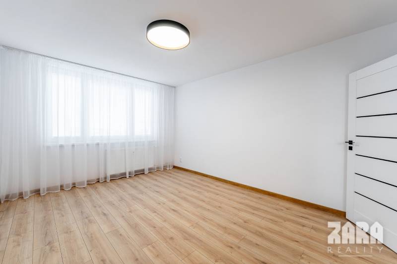 Kpt. Jaroša -  NOVINKA - MODERNÝ 2 IZBOVÝ BYT, 59 m2 + loggia.