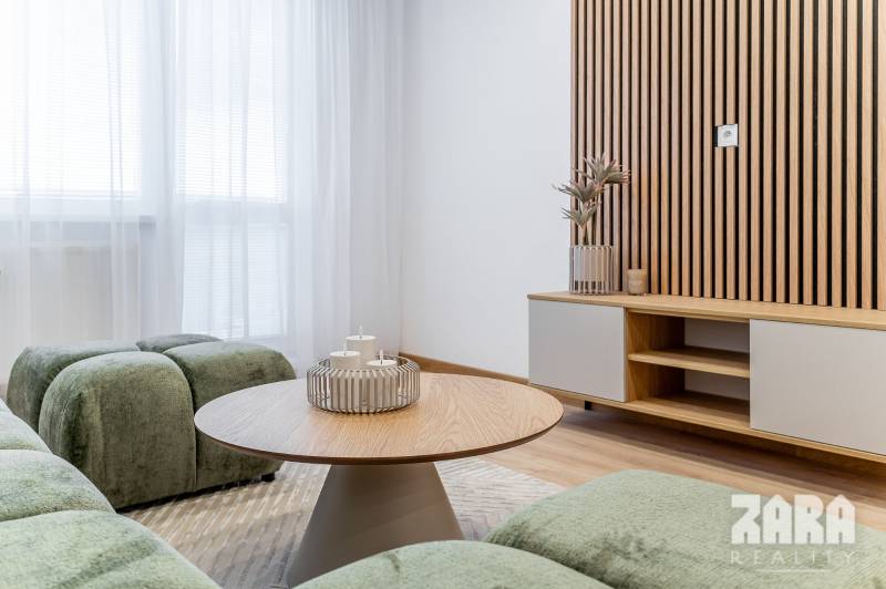 Kpt. Jaroša -  NOVINKA - MODERNÝ 2 IZBOVÝ BYT, 59 m2 + loggia.