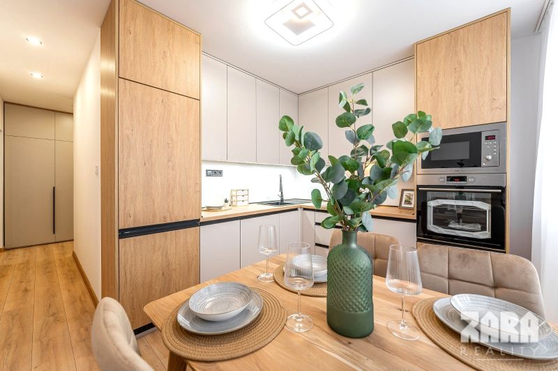 Kpt. Jaroša -  NOVINKA - MODERNÝ 2 IZBOVÝ BYT, 59 m2 + loggia.