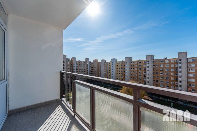 Belehradská - NOVINKA - MODERNÝ  2 izbový byt, 39 m2 + loggia