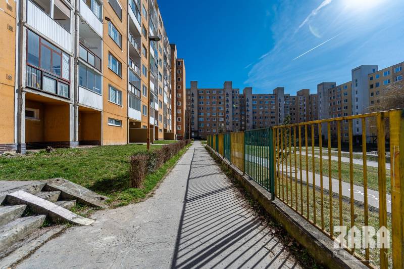 Belehradská - NOVINKA - MODERNÝ  2 izbový byt, 39 m2 + loggia