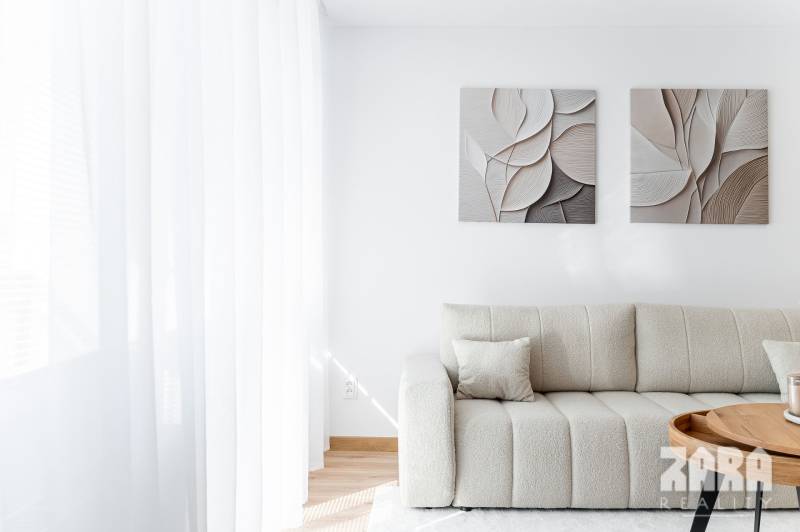 Belehradská - NOVINKA - MODERNÝ  2 izbový byt, 39 m2 + loggia