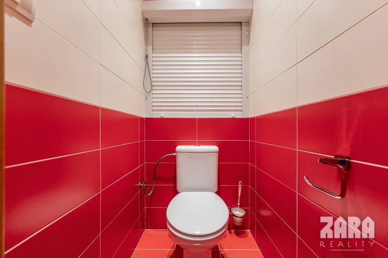 KVP:Čordáková pekný, priestranný 3 i. byt, 72 m2, loggia.REKONŠTRUKCIA