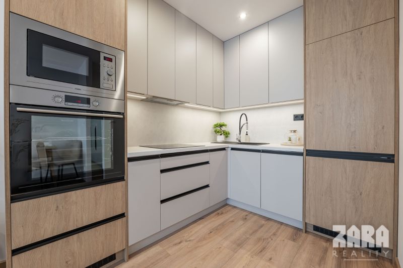 KVP Húsková - NOVINKA: MODERNÝ- ZARIADENÝ 3 izbový byt. 62 m2 + loggia
