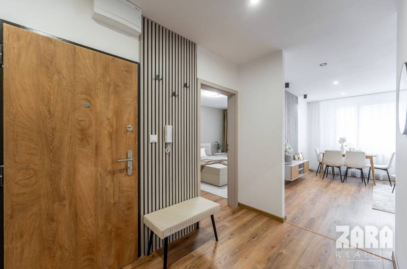 KVP Húsková - TOP PONUKA,  krásny 3 izbový byt. 63 m2 + loggia