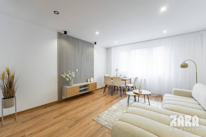 KVP Húsková - TOP PONUKA,  krásny 3 izbový byt. 63 m2 + loggia