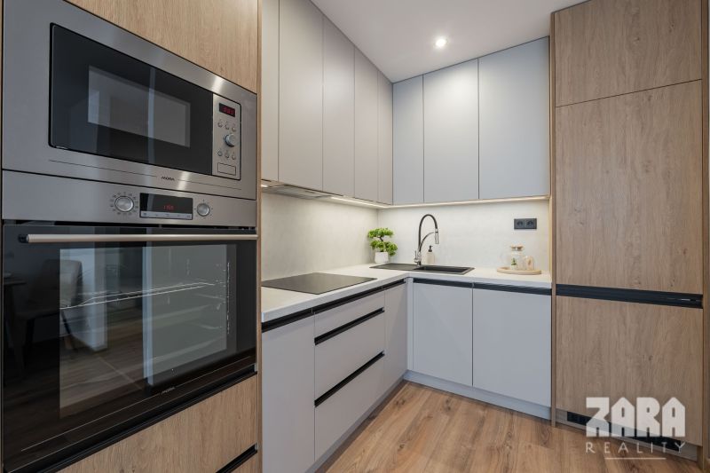 KVP Húsková - NOVINKA: MODERNÝ- ZARIADENÝ 3 izbový byt. 62 m2 + loggia
