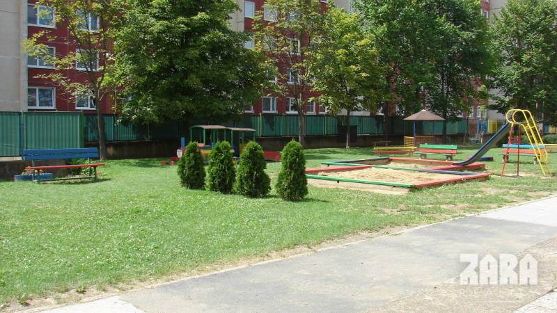 Ťahanovce - 4 izbový byt,  82 m2 + loggia. Krásny výhľad na mesto