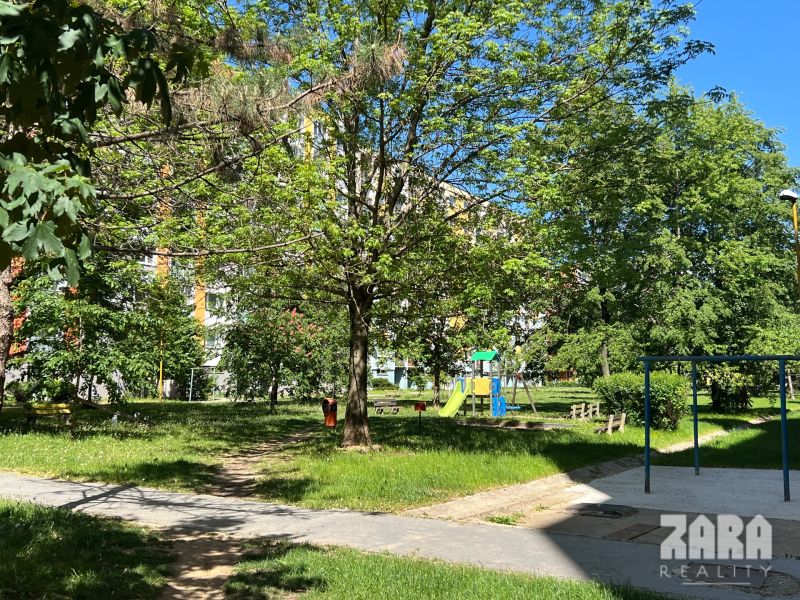 Terasa- ul. Bernoláková. NOVINKA: veľký 4 izb. byt 78 m² + loggia. KR