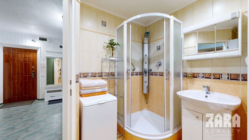 TERASA - ul. Obrody, 3 izb. byt, 69 m2. Zariadený. Kúpou voľný