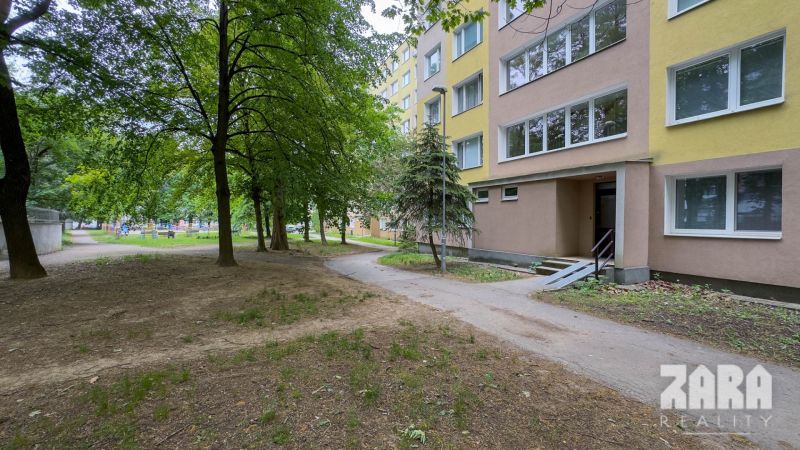 TERASA - ul. Obrody, 3 izb. byt, 69 m2. Zariadený. Kúpou voľný