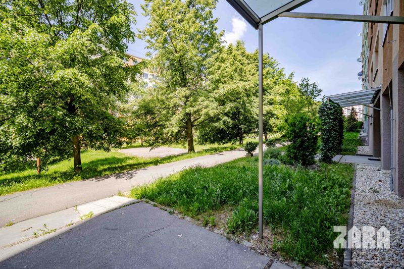 KVP ČORDÁKOVÁ - KLIMATIZOVANÝ 3 izbový byt, 70 m2 + loggia. KR