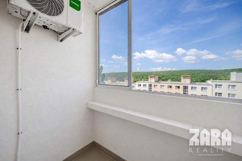 KVP ČORDÁKOVÁ - KLIMATIZOVANÝ 3 izbový byt, 70 m2 + loggia. KR