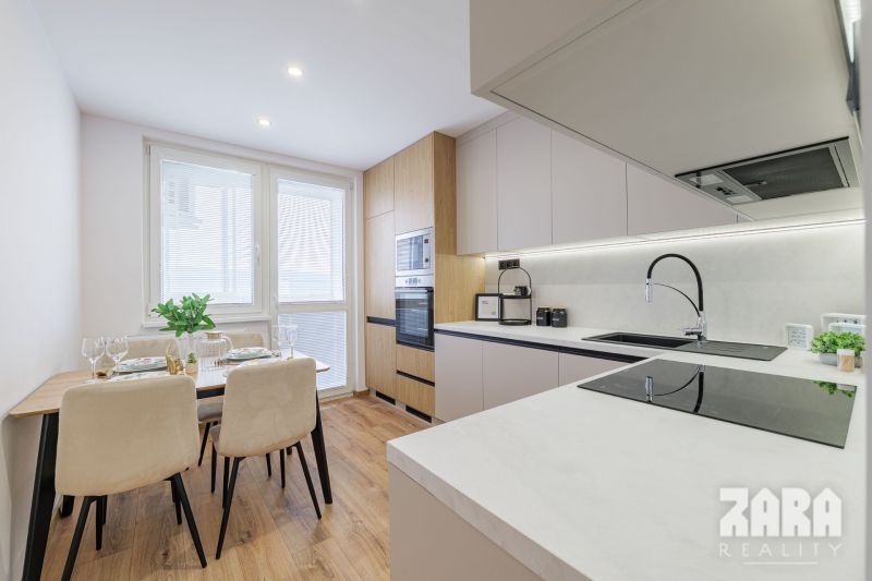 KVP ČORDÁKOVÁ - KLIMATIZOVANÝ 3 izbový byt, 70 m2 + loggia. KR