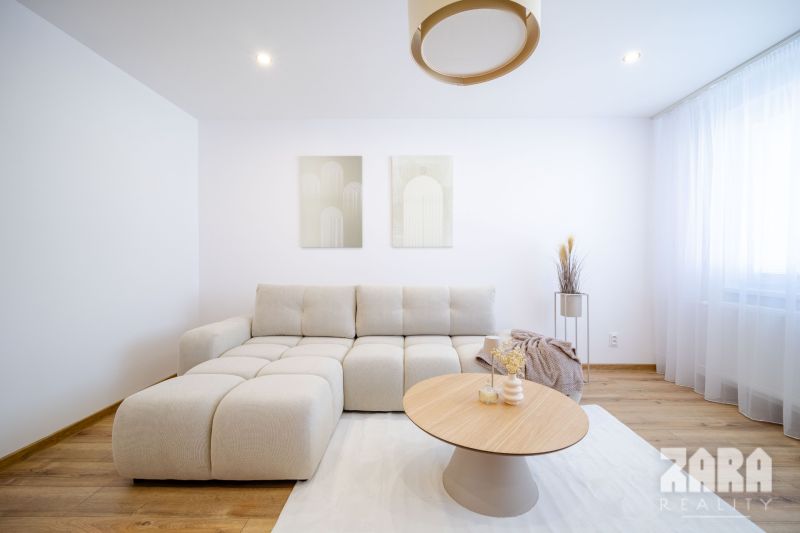 KVP ČORDÁKOVÁ - KLIMATIZOVANÝ 3 izbový byt, 70 m2 + loggia. KR