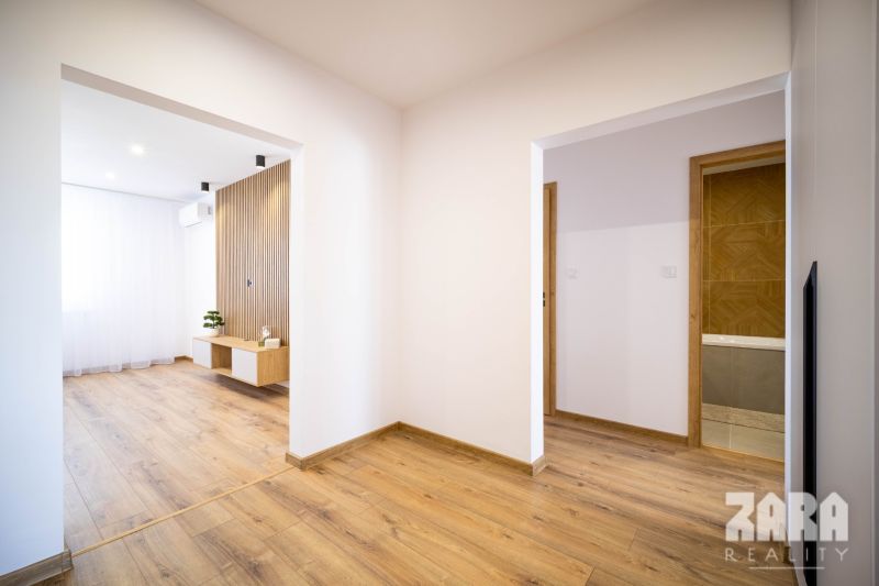 KVP ČORDÁKOVÁ - KLIMATIZOVANÝ 3 izbový byt, 70 m2 + loggia. KR