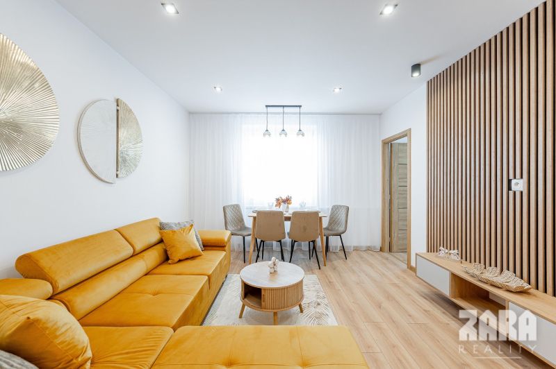 JUH - nová moderná KR. ZARIADENÝ TEHLOVÝ BYT  56 m2 + veľký BALKÓN