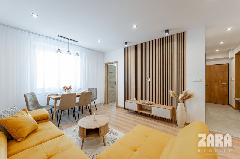 JUH - nová moderná KR. ZARIADENÝ TEHLOVÝ BYT  56 m2 + veľký BALKÓN