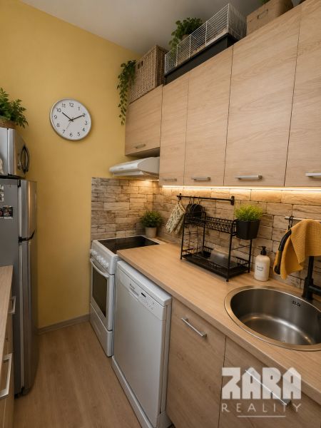 ul. POPRADSKÁ: TEHLOVÝ 1,5 izbový byt, 38m², 1/4 posch.