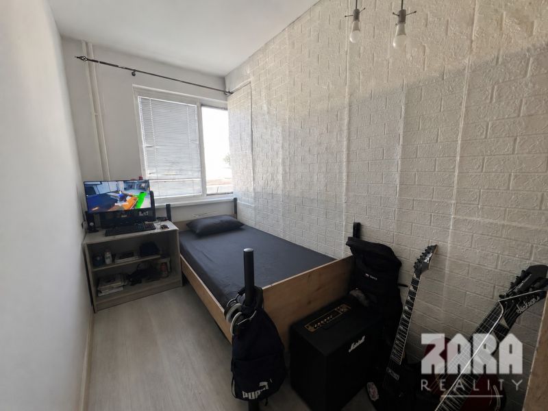 predelená obývacia izba