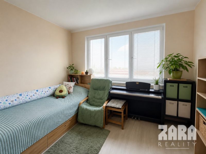 ul. POPRADSKÁ: TEHLOVÝ 1,5 izbový byt, 38m², 1/4 posch.