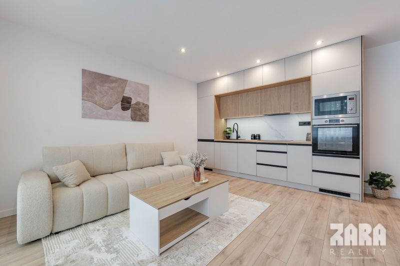 KVP - Titogradska. NOVINKA: Moderný 1,5 izbový byt 36 m2 + loggia. KR