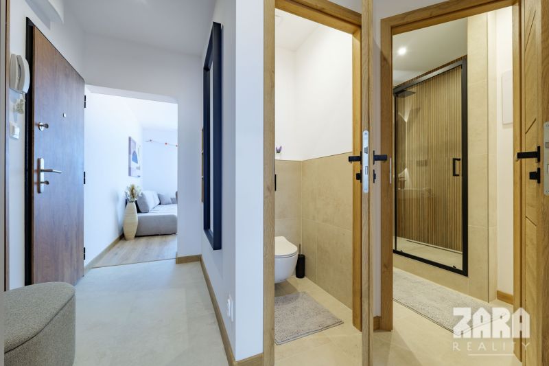 KVP - 3 izb. zariadený, klimatizovaný byt ul. Bauerova, 50 m² + loggia