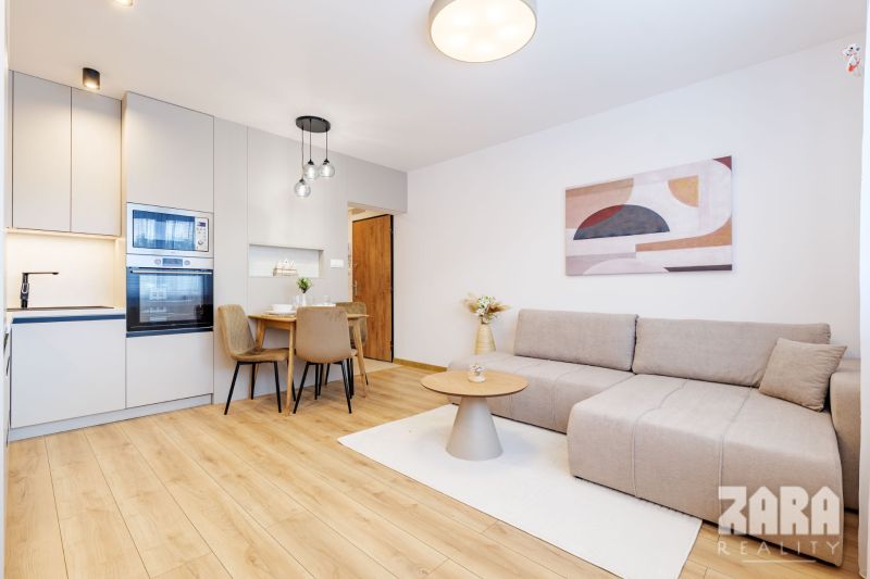 KVP - 3 izb. zariadený, klimatizovaný byt ul. Bauerova, 50 m² + loggia