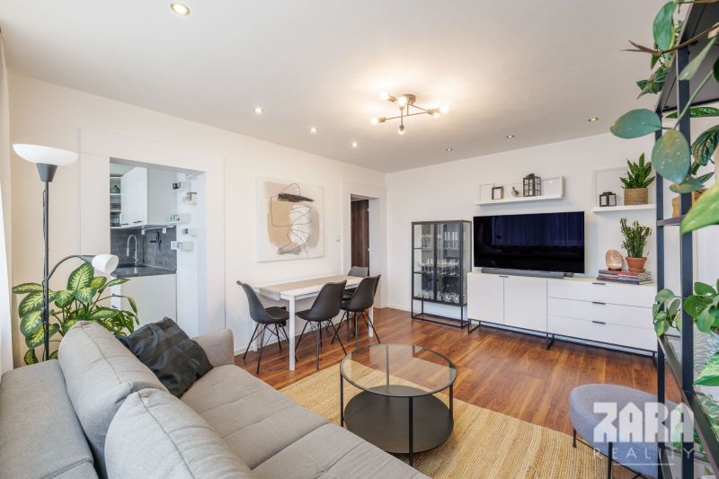 Terasa - Štýlový 3 izb. byt ul. Gudernova, 57 m2, loggia. ZARIADENÝ.KR