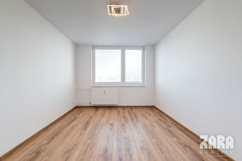 Krosnianska - NOVINKA - KLIMATIZOVANÝ 3 iz. byt., KR. 70 m2 + loggia