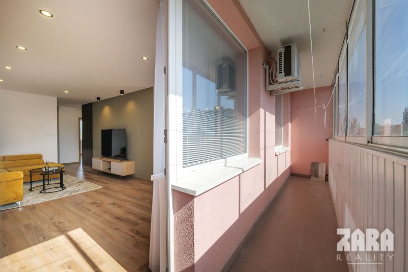 Krosnianska - NOVINKA - KLIMATIZOVANÝ 3 iz. byt., KR. 70 m2 + loggia
